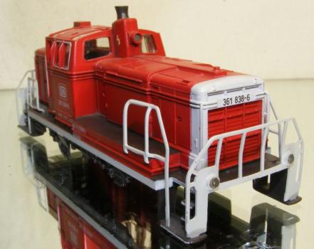 Preview: BR 260 Gehäuse mit Betriebsnummer 361 838-6   mit leichten Gebrauchsspuren -