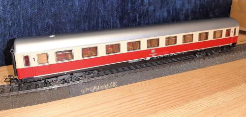 Preview: Märklin 4095 TEE Wagen 1. Klasse der Deutschen Bundesbahn