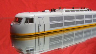 Preview: BR 103 Gehäuse Sonderausführung Lufthansa Airport Express  (aus 2668 // 2868)